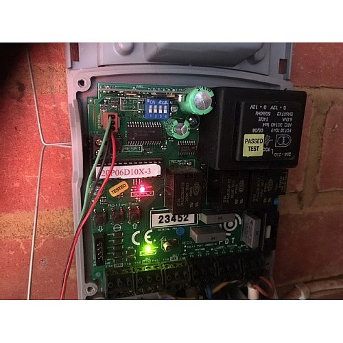 PDT KF04433RC Seceuroglide Remote Control Handset 433MHz by UK Garage