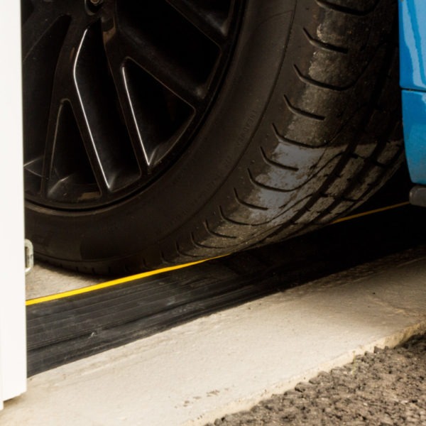 27mm SOLID Garage Door Weather Defender Floor Threshold Seal Kit - XL 27mm SOLID Garage Door Weather Defender Floor Threshold Seal Kit - XL