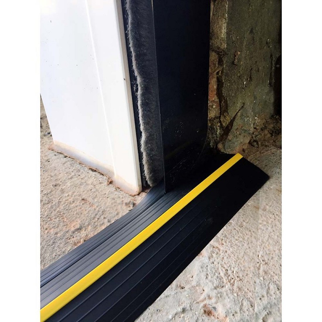 Creative Fitting A Garage Door Floor Seal 
