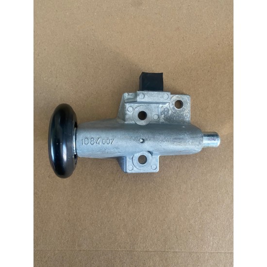 Hormann Double Door Top Roller and Bracket Assembly Hormann Double Door Top Roller and Bracket Assembly