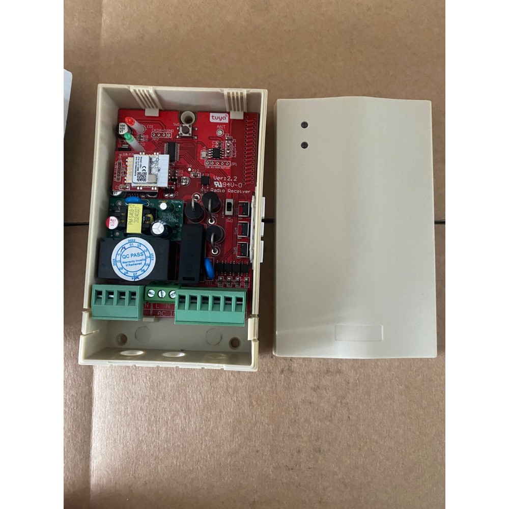 NVM Frequency Roller Shutter Remote Control Unit & 2 Handsets - Built in Wifi NVM Frequency Roller Shutter Remote Control Unit & 2 Handsets - Built in Wifi