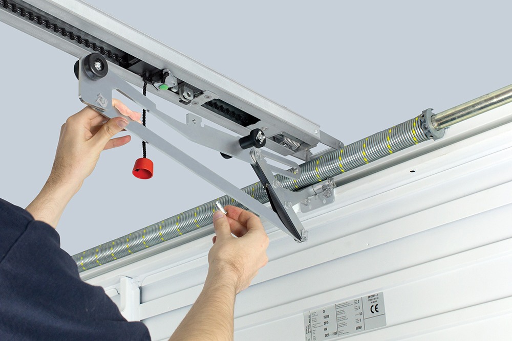 Garador Promatic Canopy Door Operator Head & Rail Kit Garador Promatic Canopy Door Operator Head & Rail Kit