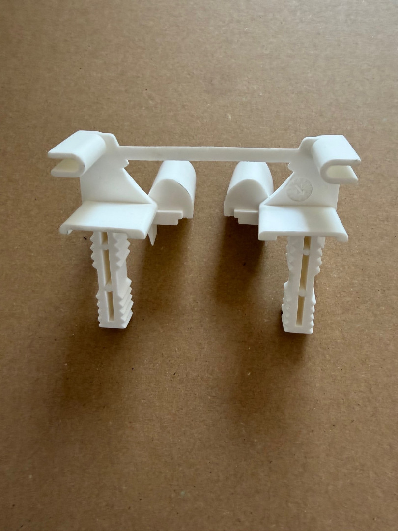 Roller Shutter Garage Door Lath Plastic Entry Guides
