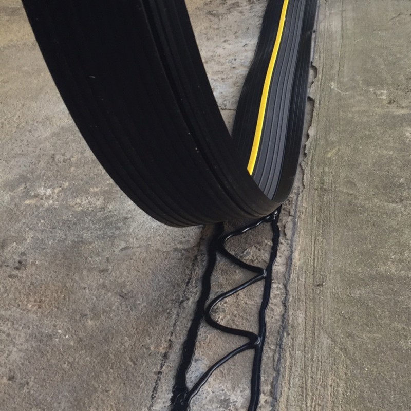 2.3m Garage Door Weather Defender Floor Threshold Seal Kit 2.3m Garage Door Weather Defender Floor Threshold Seal Kit