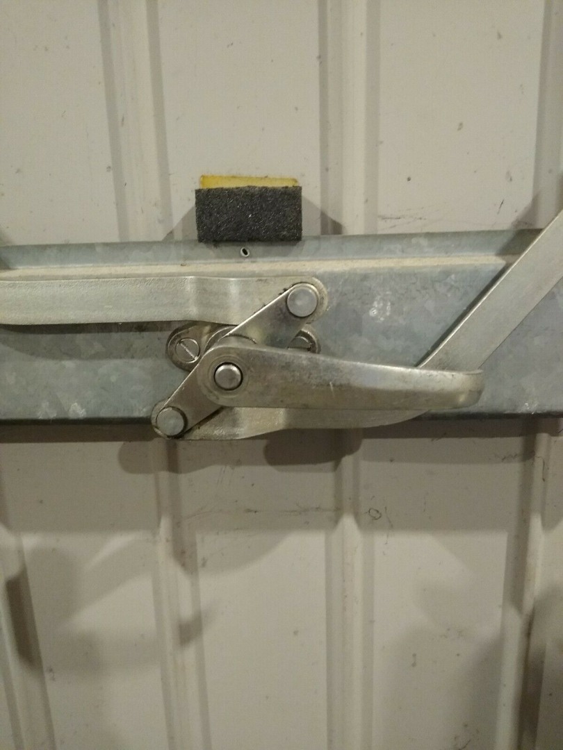 Wessex / Ellard Garage Door Internal Lock Handle - 2 Side Cam Anti Clockwise Wessex / Ellard Garage Door Internal Lock Handle - 2 Side Cam Anti Clockwise