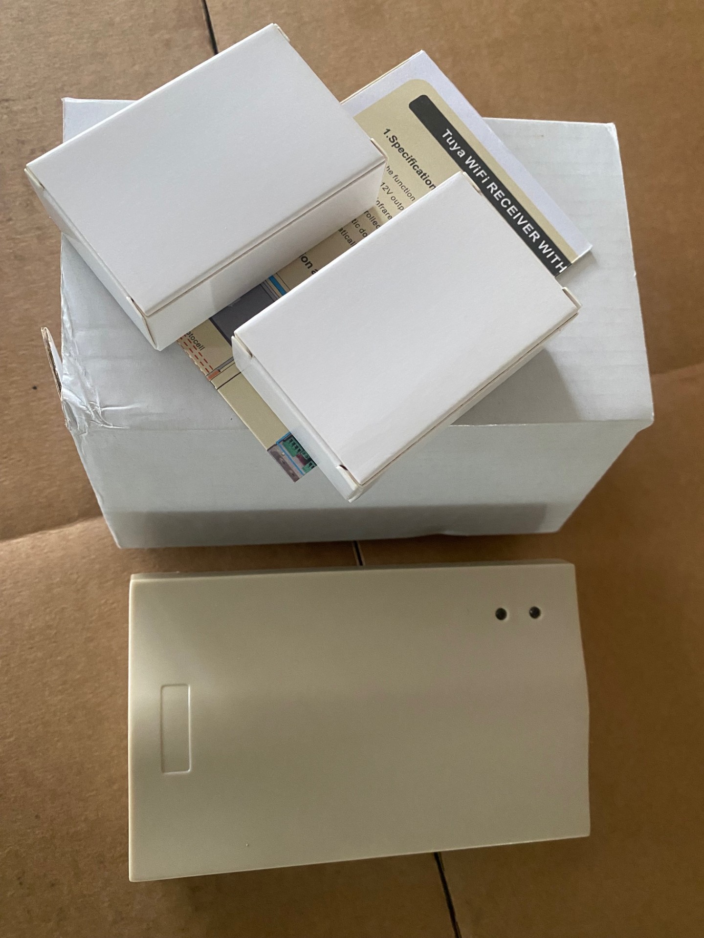 NVM Frequency Roller Shutter Remote Control Unit & 2 Handsets - Built in Wifi NVM Frequency Roller Shutter Remote Control Unit & 2 Handsets - Built in Wifi