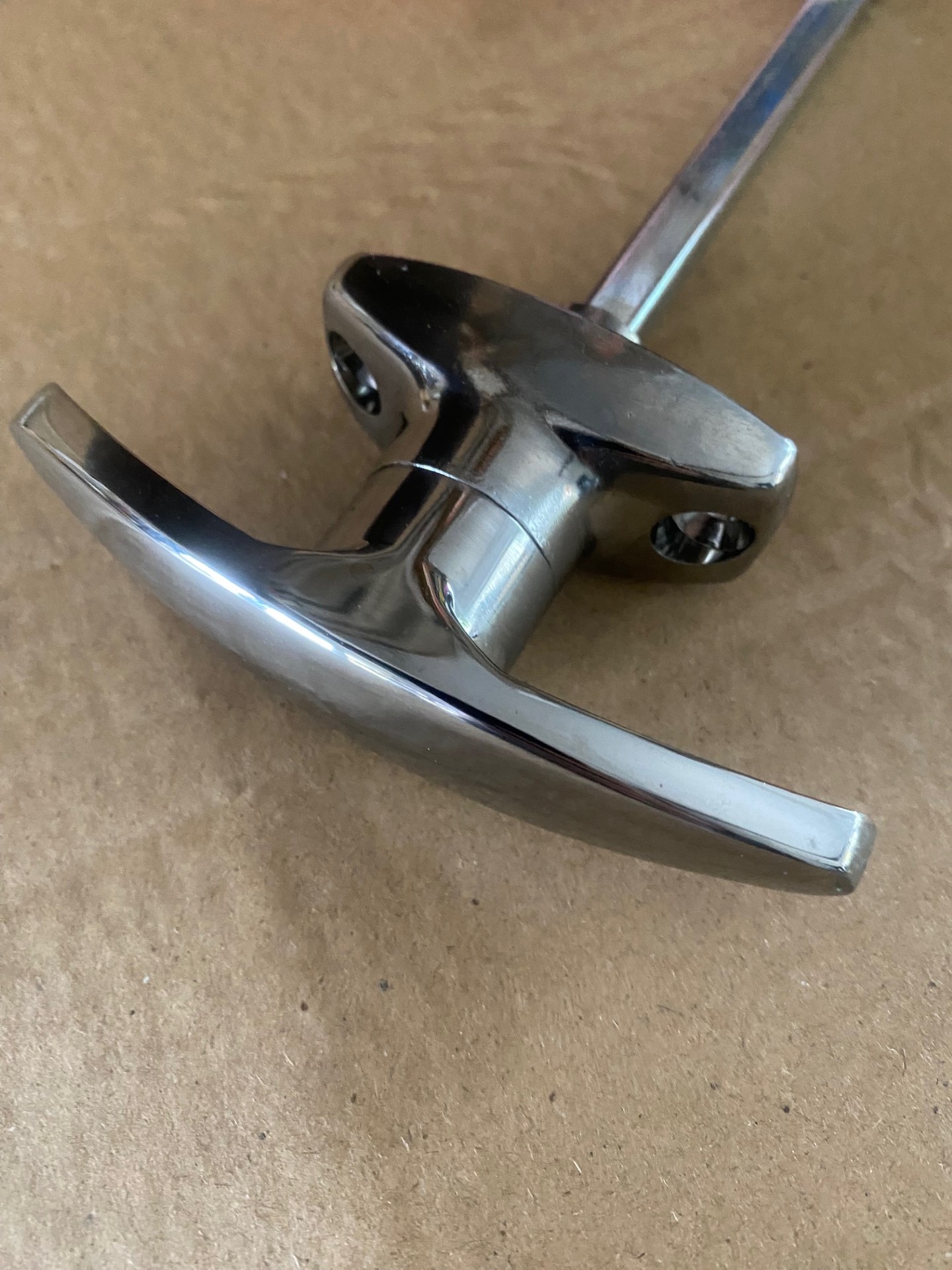 Filuma Sectional Garage Door Lock T-Handle