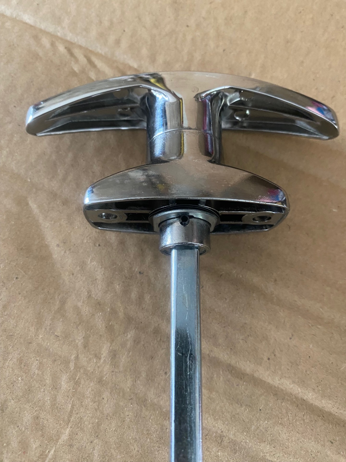 Filuma Sectional Garage Door Lock T-Handle