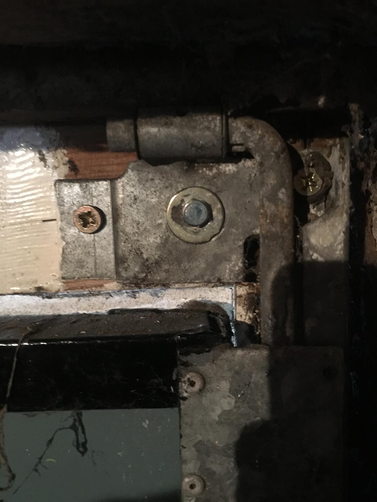 Cardale Mk2 & Mk3 Spring Drum Top Bracket Roller